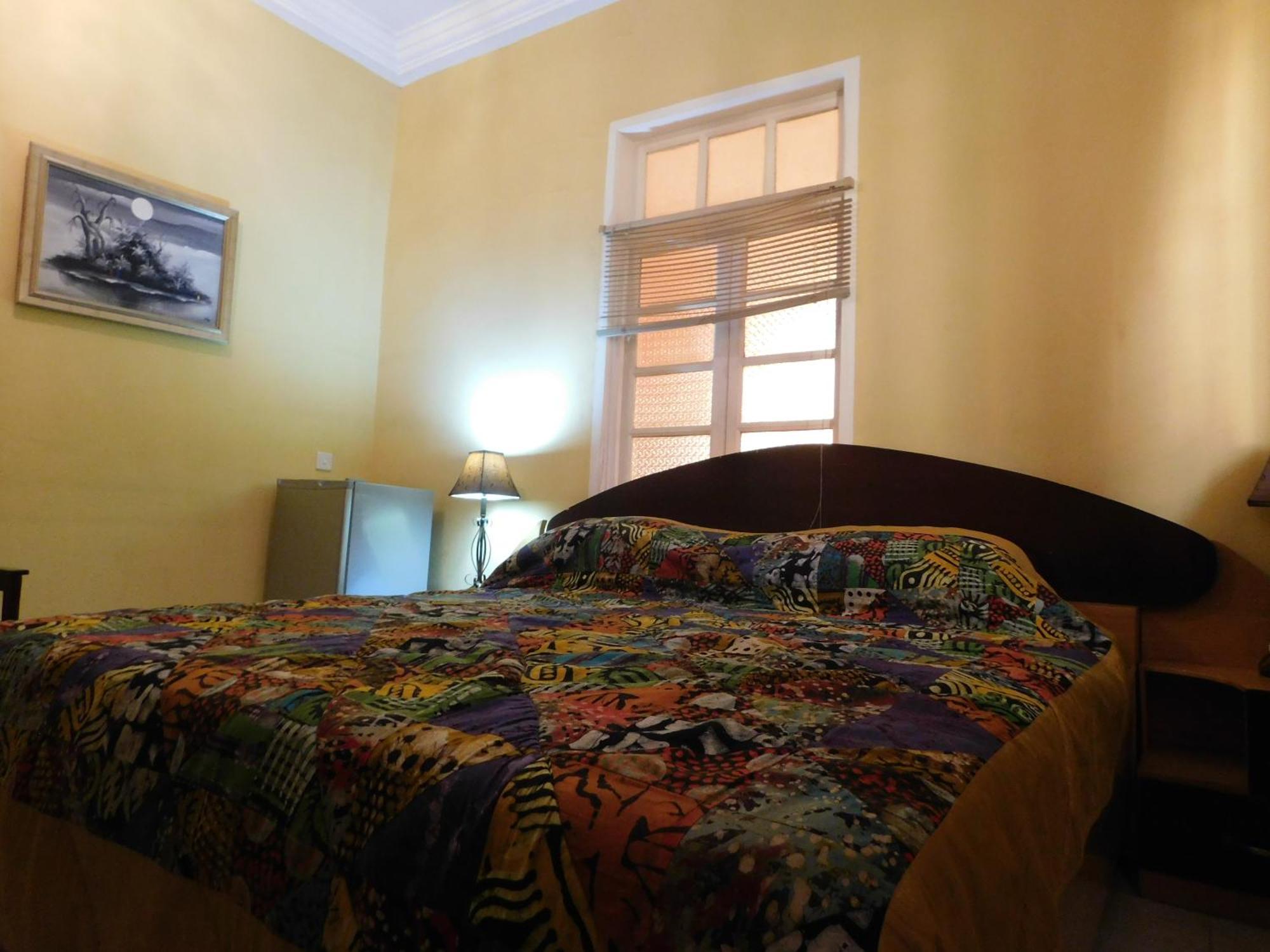 Jesiwa B'S Little Palace Accra Extérieur photo