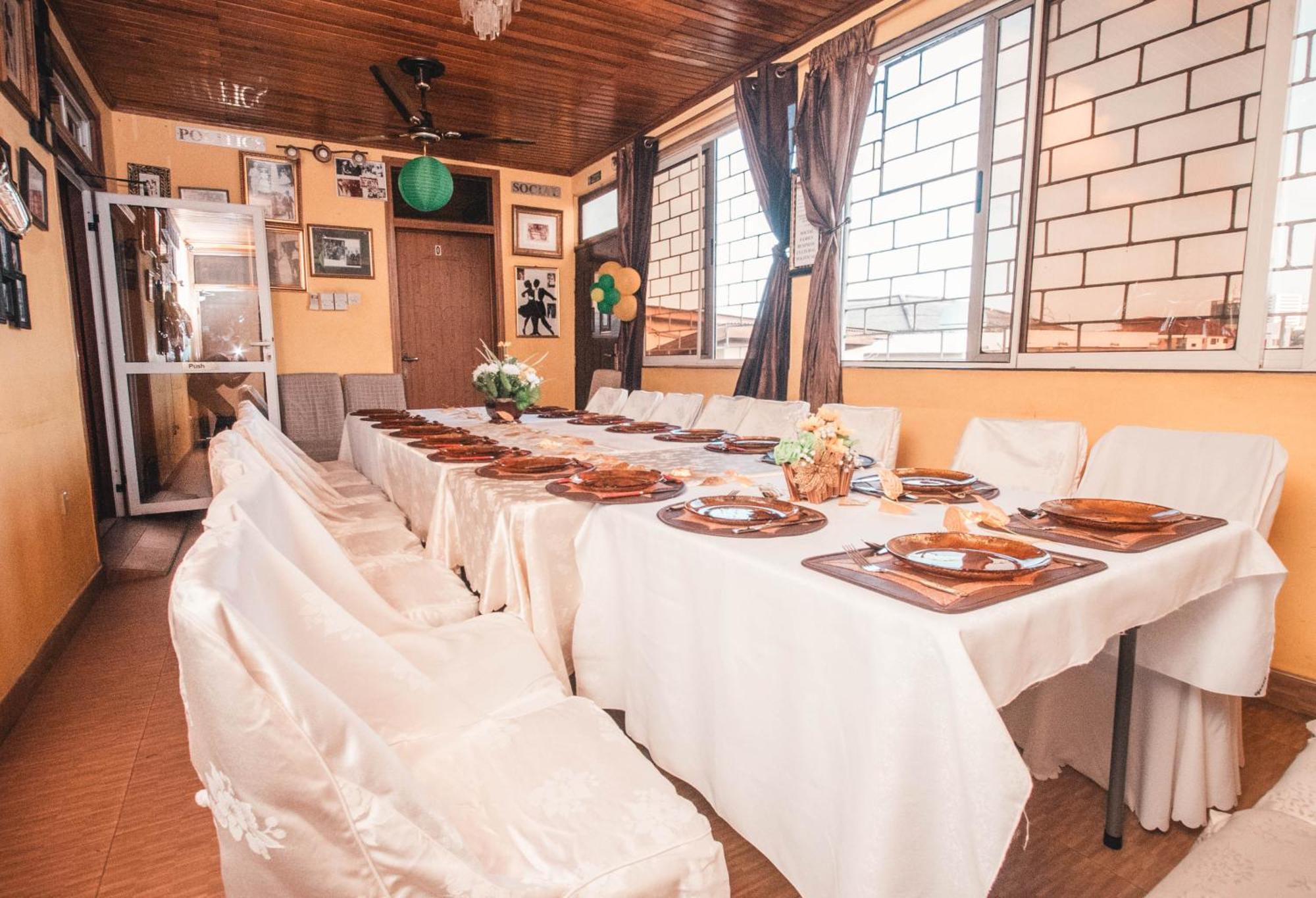 Jesiwa B'S Little Palace Accra Extérieur photo